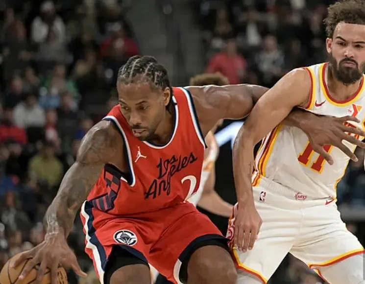 爱游戏公司官网 - Karsa连续三场比赛得分超过连败，老鹰挑战极限！