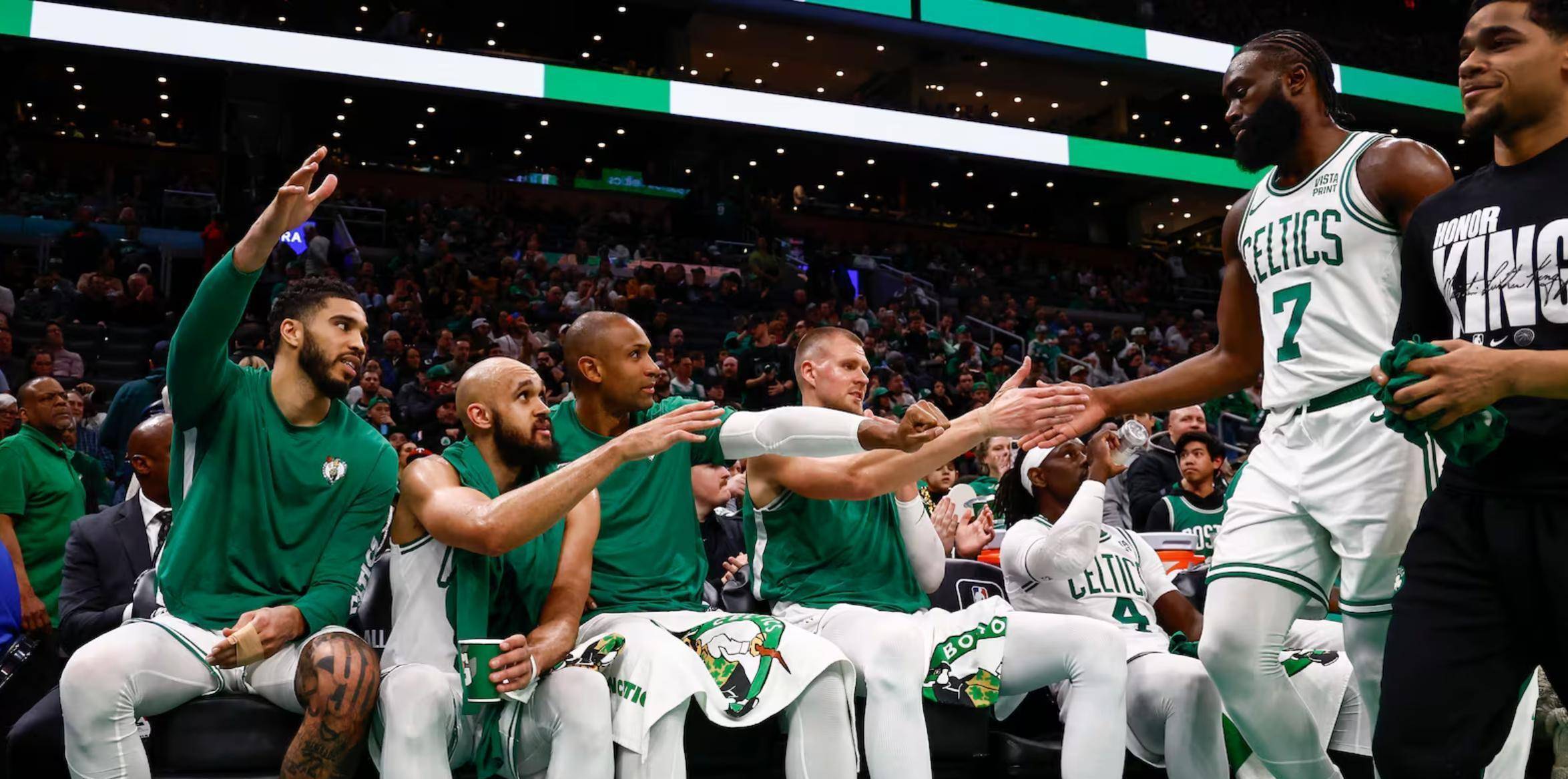 爱游戏 - 塔图姆迎来七赛季高光表现，掘金球迷沸腾！